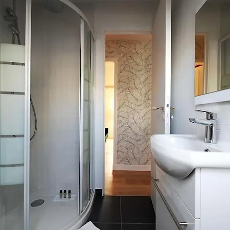 Appartamento Modern & Bright With Beaming Sunlight Boulogne-Billancourt